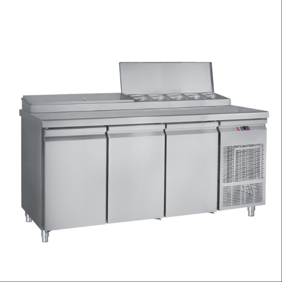 REFRIGERATED PREPARATION COUNTER WITH 3 DOORS + COLDWELL 10 x 1/4 GN